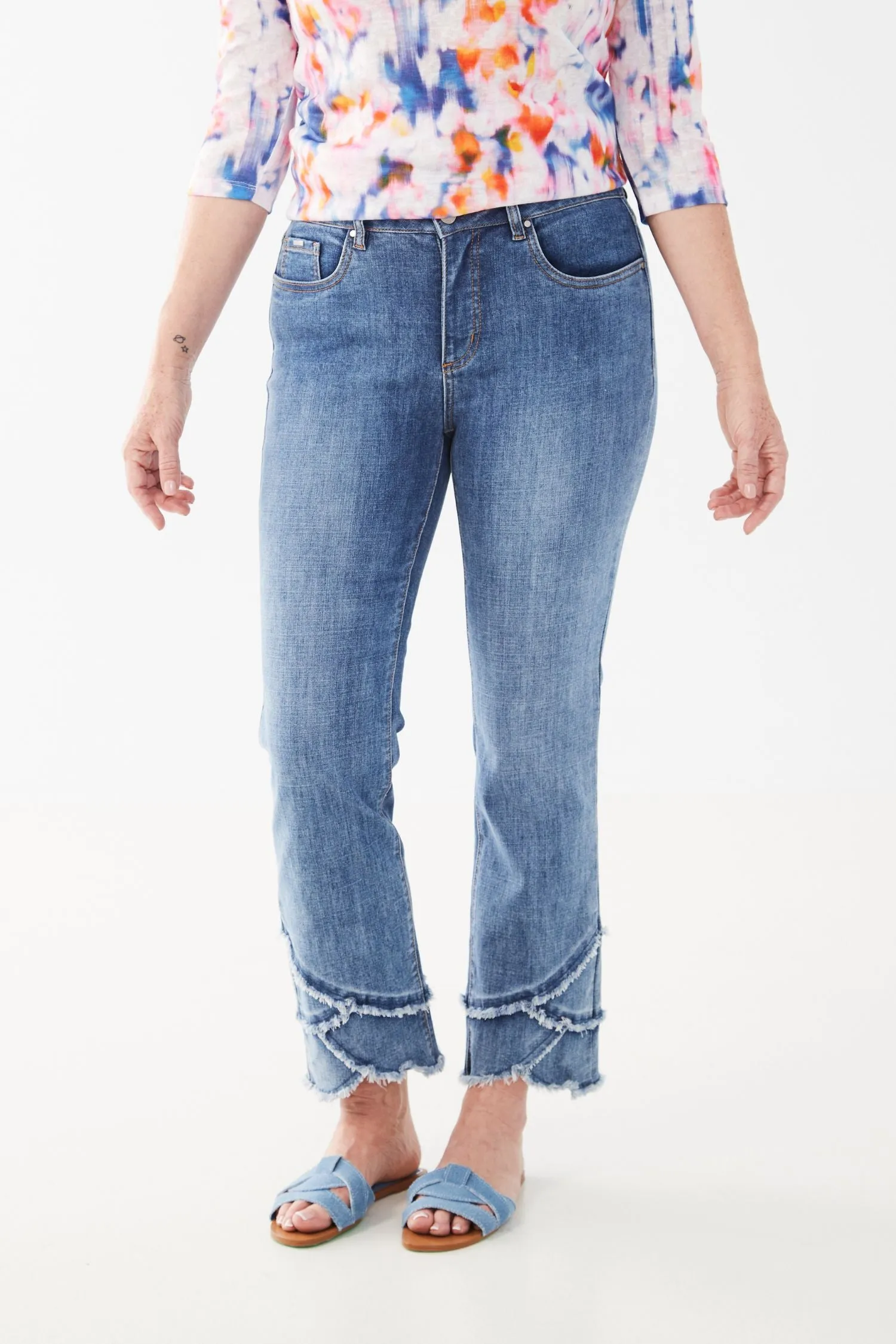 FDJ Olivia Tulip Hem Straight Ankle Jeans - Style 2502809