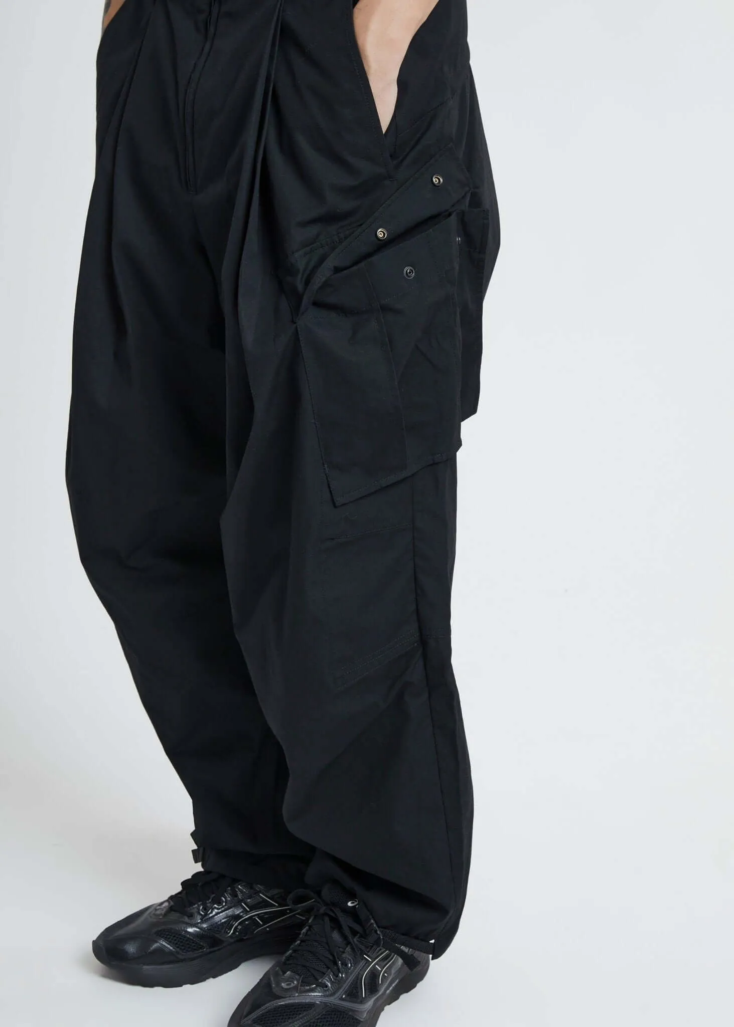 Pleated Cargos Trousers