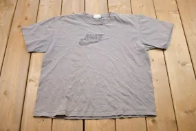 Vintage 1990s Nike Graphic T-Shirt / 90s / Streetwear / Vintage Athleisure / Brand and  Logo / 90&#39;s Nike / Grey Tag / Nike Swoosh